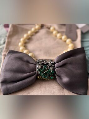 Anthropologie Rada Jeweled Bow tie Pearl Choker